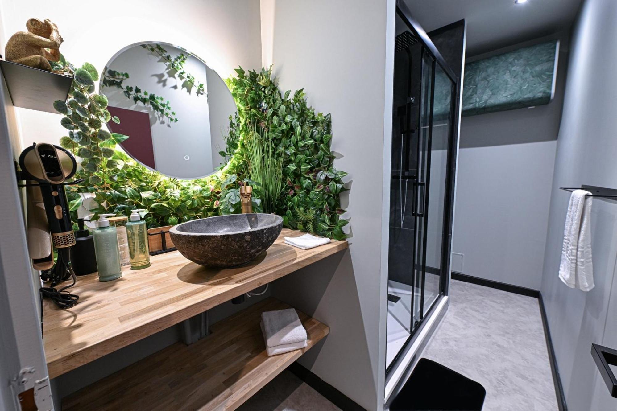 Secret Jungle - Love Room By Prim0 C0Nciergerie โรยาต์ ภายนอก รูปภาพ